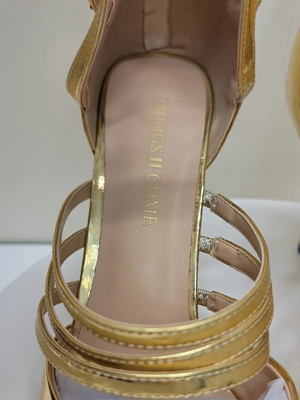Things II Come NEW IN BOX! Gold Strappy Pointed-Toe Stiletto Heel